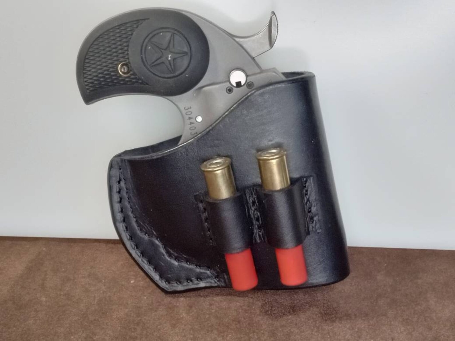 Bond Arms Rowdy Grizzly 3 Barrel Derringer Holster. Etsy
