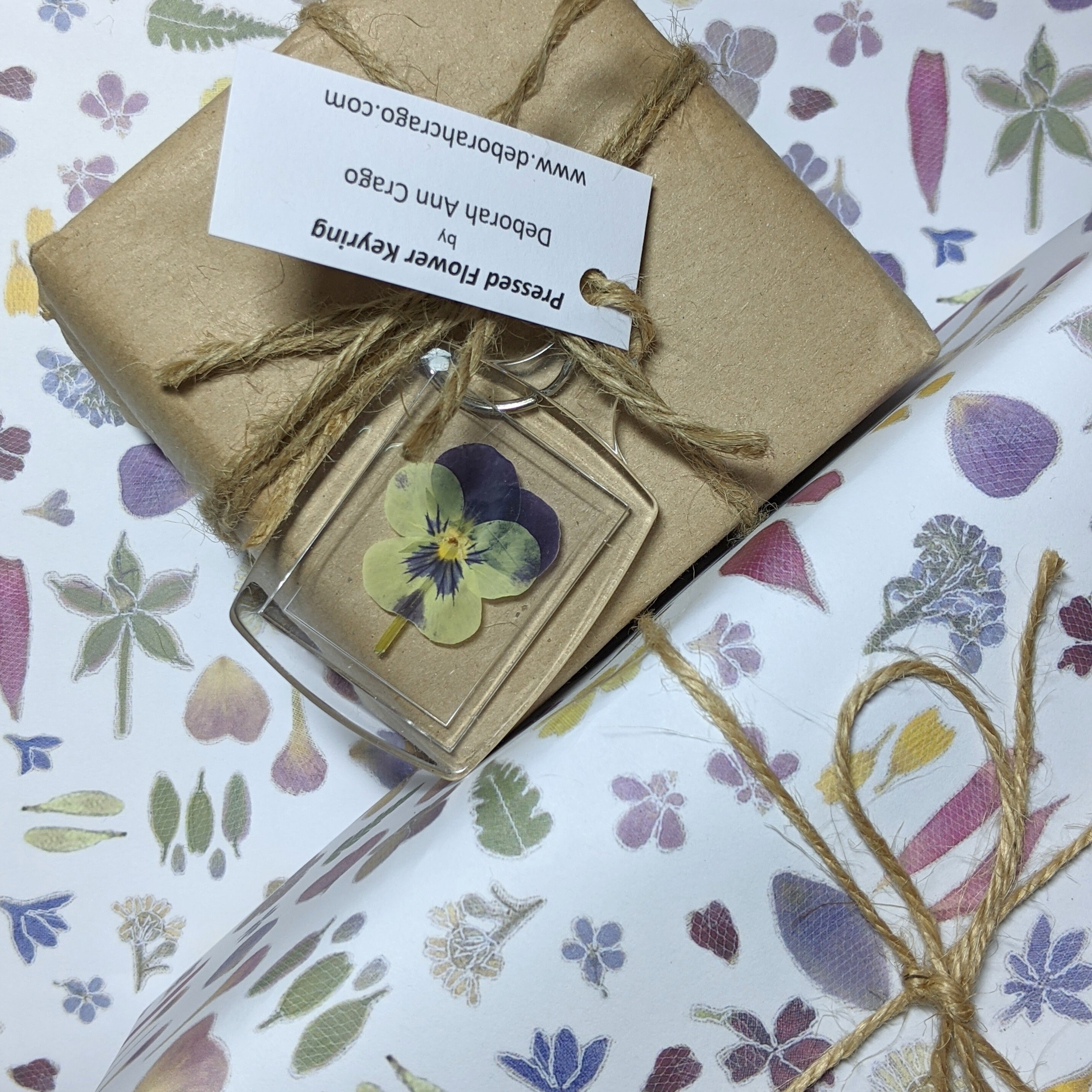 Floral Wrapping Paper / Pressed Flower Gift Wrap / Printed Petal Paper