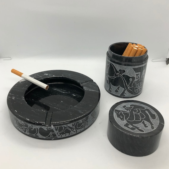 Gift Set: Vintage Chariot Horse Etched Marble Stone Cigarette