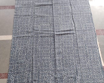 Mooie indigo natuurlijke kleurstof katoenen spreien Spreien en plaids Blokgedrukte deken Dekens Zachte indigoblauwe sofa Spatlappen