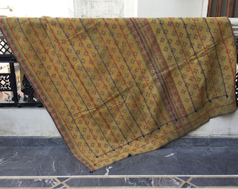 Vintage kantha-quilt met patchwork: omkeerbare Indiase sprei