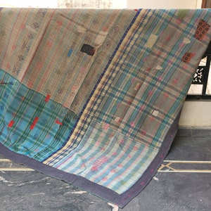 Vintage Kantha Quilt: Reversible Indian Blanket Throw, Hand-Stitched Ralli Quilt