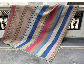 One of kind Vintage Kantha Quilt,Handmade embroidered Cotton kantha sari Throw,Bohemian kantha Blanket