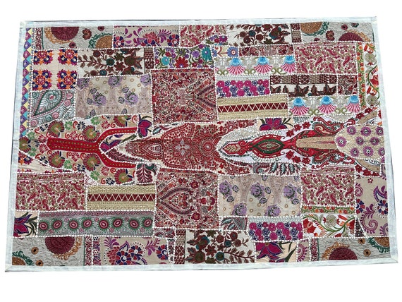 ヴィンテージ インド パッチワーク タペストリー：ハンドメイド 壁掛け
