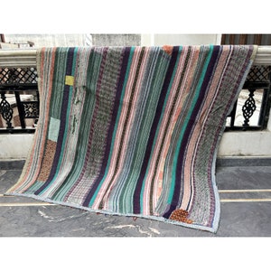 Edredón Kantha vintage indio, manta sari Kantha vintage, edredón Kantha de patchwork reciclado