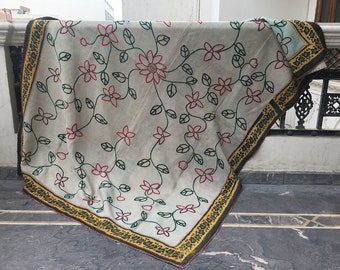 Vintage Reversible Kantha Quilt: Indian Cotton Twin Bedspread