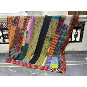 Edredón Kantha vintage indio, manta sari Kantha vintage, edredón Kantha de patchwork reciclado