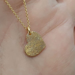 14k Personalised Fingerprint gold Necklace , Handprint Necklace , Personalised Gift ,  Dainty Necklace , memorial necklace  layered necklace