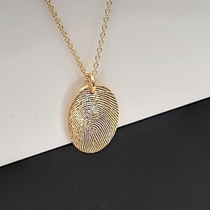 Oval Fingerprint Necklace , Handwriting Necklace , Memorial Necklace , Signature Necklace , Thumbprint Necklace , 14k gold necklace gift