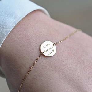 Pulsera con escritura a mano personalizada grabada en oro macizo de 14 quilates, collar de disco personalizado, joyería conmemorativa con disco de oro de 14 quilates como regalo para su mamá