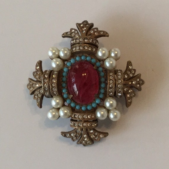 Mid-century Cadoro iconic brooch