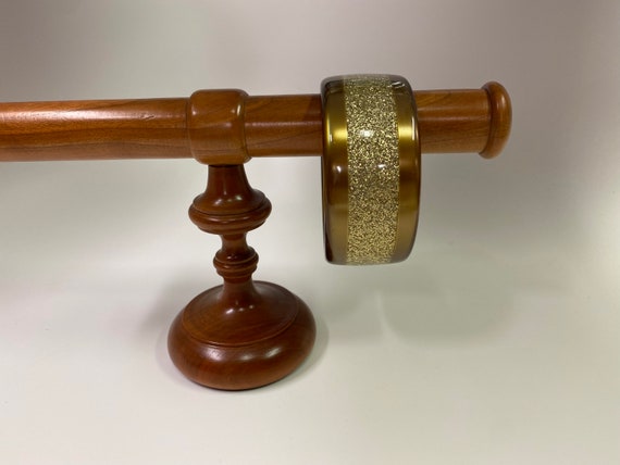 Vintage lucite gold glitter bangle View 5
