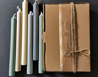 Nordic Calm - Juego de 6 velas cónicas de cera natural