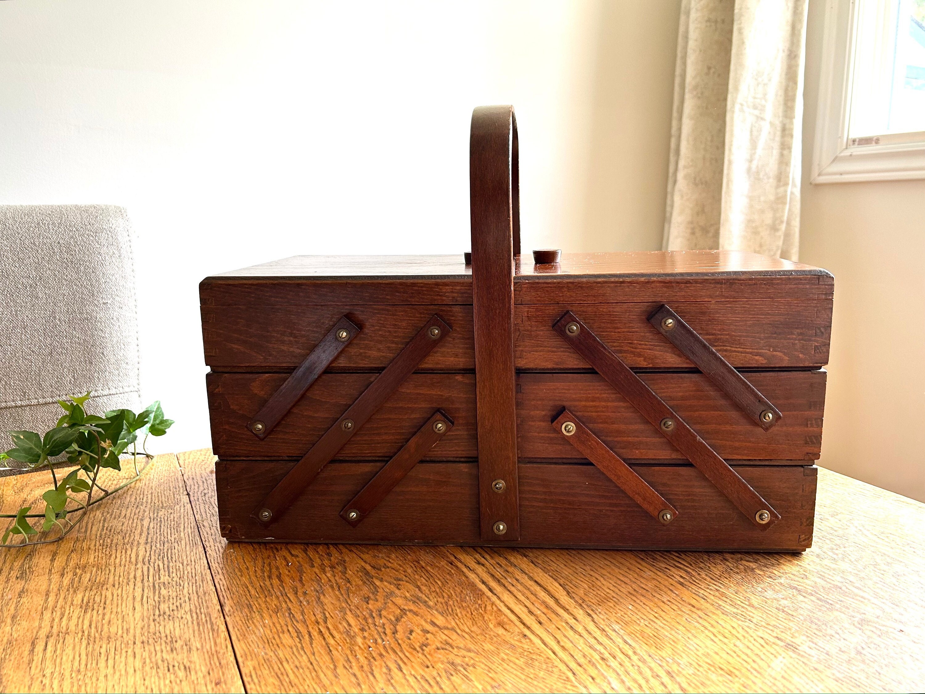 Wooden Sewing Box/sewing Gift/sewing Organizer/sewing Basket/sewing Chest 