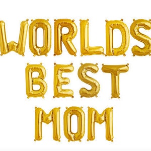 Globos con letras de 16" con la frase "La MEJOR MAMÁ Y PAPÁ del mundo", pancarta con texto en inglés "Feliz Día de la Madre y el Padre", letras colgantes, "Mamá, papá, te amo", decoración para fiestas personalizada