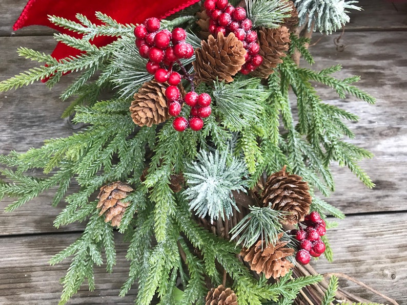 Red Velvet Christmas Wreath