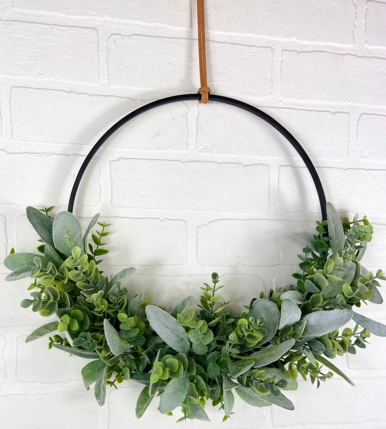 Modern Spring Eucalyptus Hoop Wreath,Minimalist Door Wreath,Modern Farmhouse Wall Decor,Neutral All Season Greenery Wreath,Boho Hoop Wreath image 4