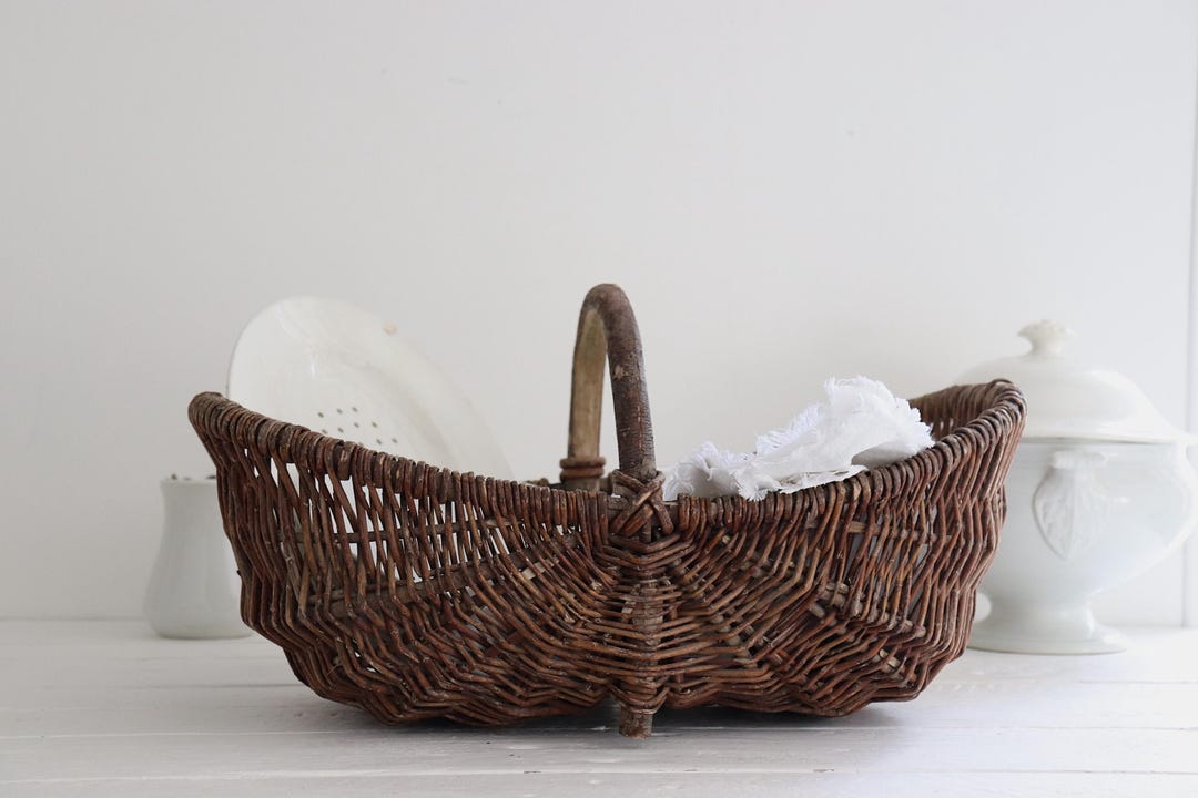 XL Large French Country Rustic Basket. Large Oval Rustic Wicker Basket