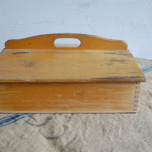 Old Shabby Wood Shoe Shine Box Carpentry 1930 old shoe shine box wood