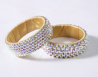 1 Piece Sparkle Iridescent Rhinestones Bracelet Rivet Bangle with Gift Box