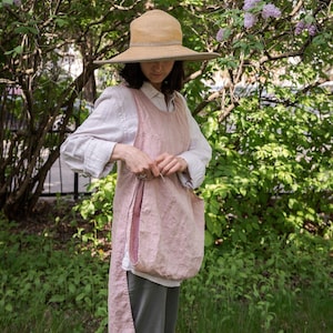 Garden Apron, Linen Utility Apron, Linen Apron Dress, Gifts for Mom Dusty-pink Gardening gift