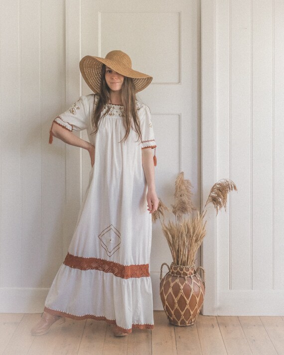 Vintage White/Brown Floral Embroidered Cotton Maxi