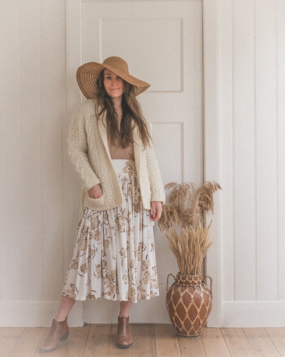 Vintage Cream Shawl Collar Wrap Around Cardigan