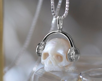 Pearl Skull Necklace Headphones Skull Pendant Carved Pearl Pendant Gothic Jewelry White Pearl Pendant Gothic Pendant Skeleton Pendant