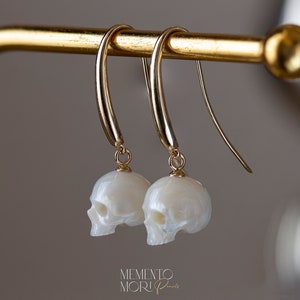 Pearl Skull Earrings 14k Gold Gothic Earrings Carved Pearl Earrings Gothic Jewelry White Pearl Earrings Macabre Earrings Skeleton Jewelry