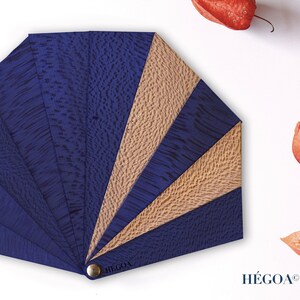 LA PALME in legno tinto e grezzo - ventaglio Hégoa con coperchio - fatto a mano in Francia - accessorio moderno per donna e uomo - abanico- ventaglio