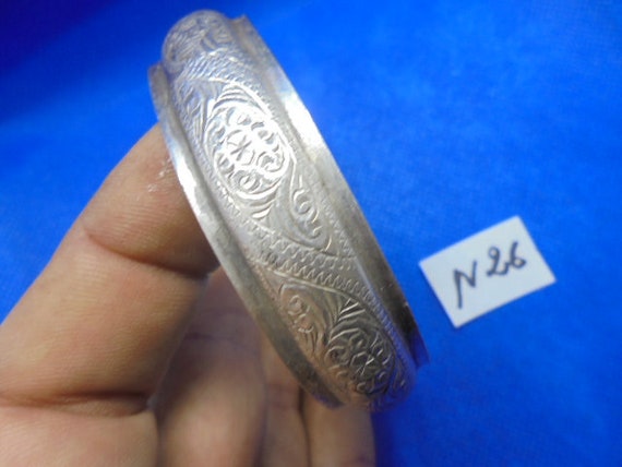 Moroccan Jewelry, old silver Berber convex bangle… - image 1