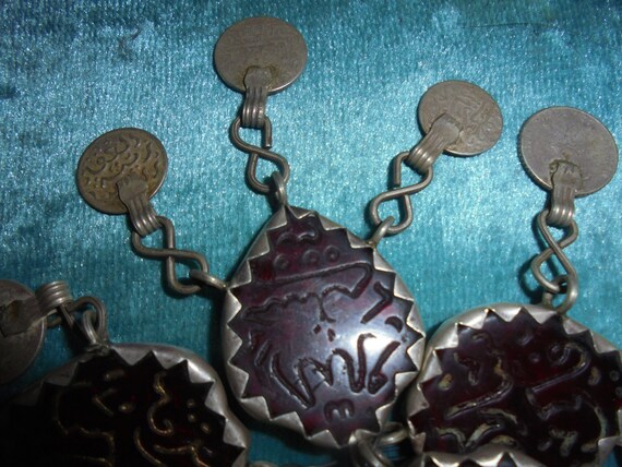Moroccan, lot 9 silver, glass/agate pendants w. o… - image 3