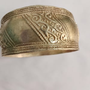 Marockanska smycken, gammalt metallarmband i berberatlas, 6,5 cm i diameter