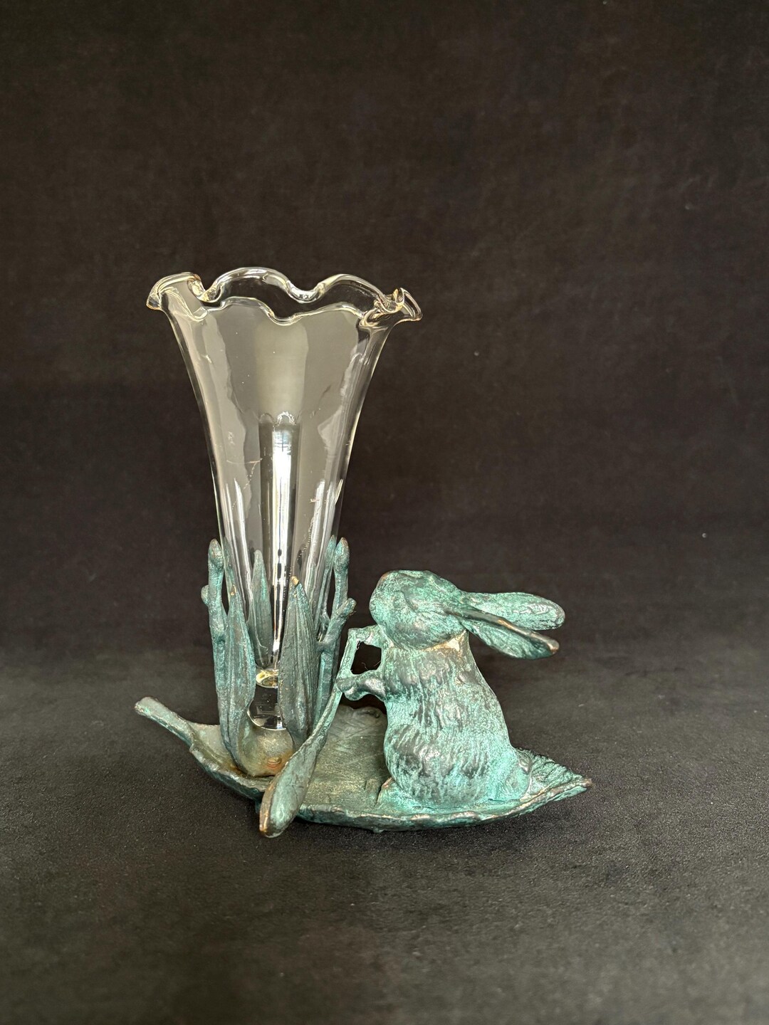 Andrea by Sadek Rabbit Rowing With Vase - Etsy