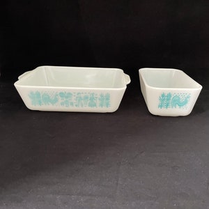 Vintage Pyrex Blue Butterprint set of 2 Refrigerator Dishes.