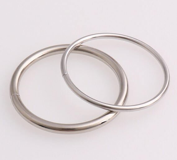 Metal rings hot sale for clothing
