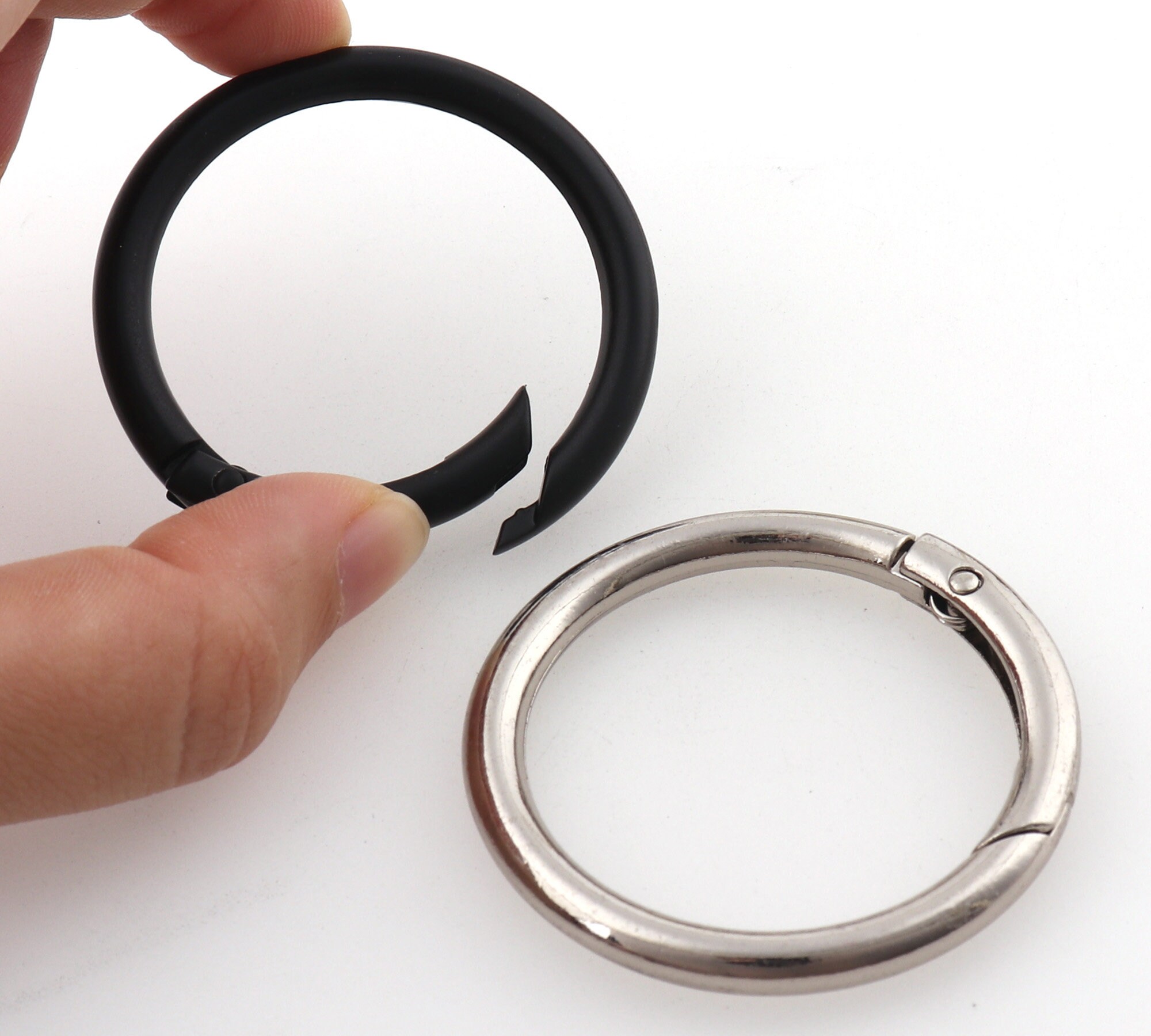 Silver/black O Ring,keychain Ring,jump Ring,metal Ring,belt Loop,round  Buckle,buckles,bag Buckle,purse Buckle,clothing/crafts Supplies-1.5'' 