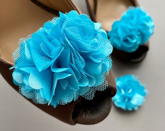 Blue flower Shoe Clips. Sky blue flowers shoe clips and lapel pin. Set of 2. Gift for Her.