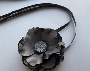 Black flower choker. Gothic anemone Choker. Bohemian Necklace. Choker for Gift. Dainty Choker. Jewelry choker. Rose flower choker necklace.