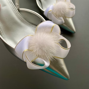 Fur mink pom poms shoe clips. White shoe clips. Set of 2. Gift for Her.
