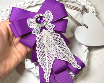 Broche à nœud violet pour femmes. Cadeau de la Saint-Valentin.