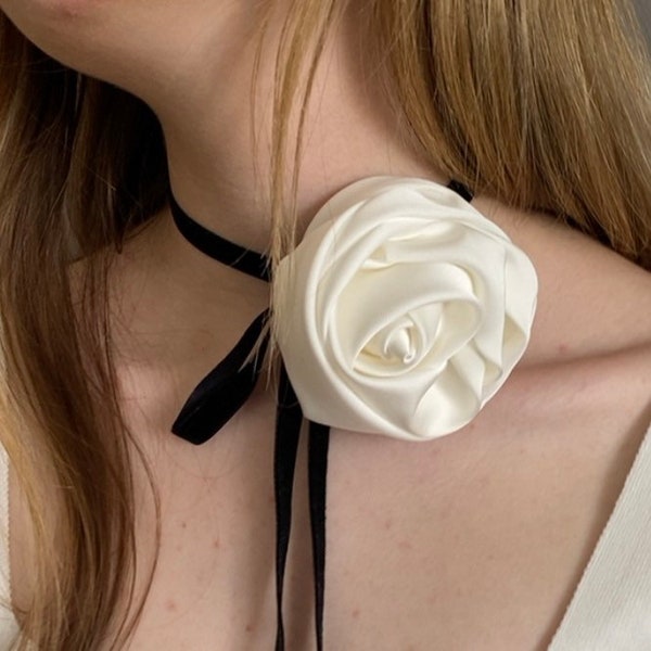 White flower choker. Silk rose Choker. Bohemian Necklace. Choker for Gift. Dainty Choker. Jewelry choker. Rose flower choker necklace.