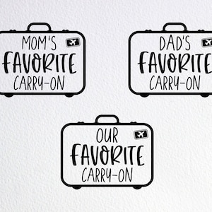ママとパパのお気に入りのキャリーオン SVG、旅行用ベビーワンジー SVG、Cricut Silhouette Cameo 用 DXF PNG カット ファイル
