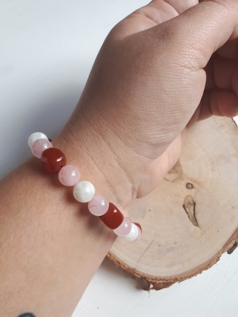 Fertility bracelet well-being menstrual pain PMS Crystal healing gift idea for woman for her reproduction fertility