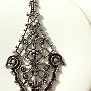 Orecchini pendenti in argento sterling 925