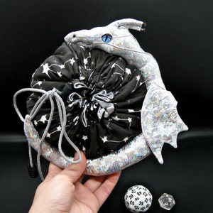 Galaxy dice bag with dragon, dice bag dnd, bag of holding, dice pouch, dungeon master gift, dnd accessories