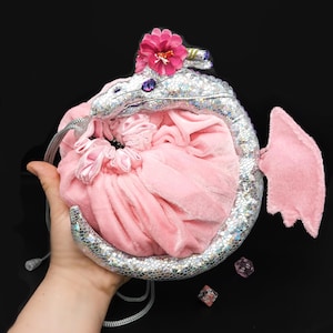 Dragon dice bag, dice holder dnd