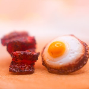 Bacon and Egg Stud Earrings: Polymer Clay Food Jewelry