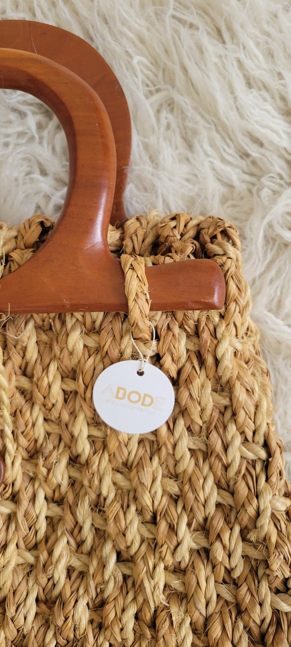 Oversized Raffia Straw Purse w/Wood Handles - image 2