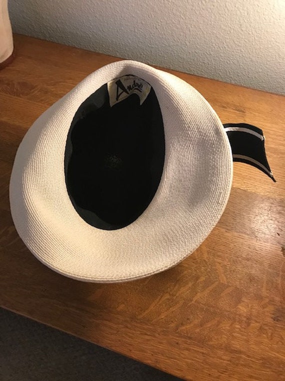 Sale! 10 Dollars off! 1960's Black Velvet Hat by … - image 5